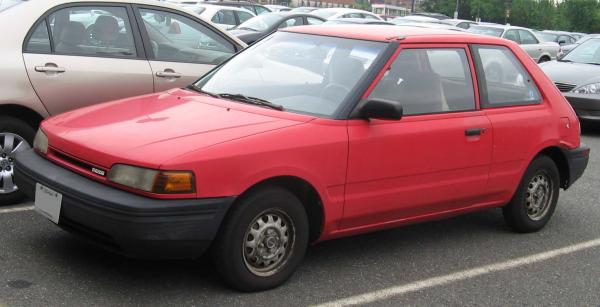 1992 Mazda 323 #1