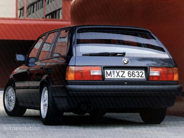 1993 BMW 3 Series #1