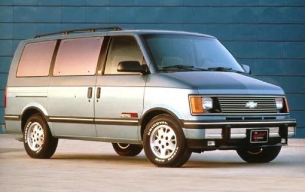 1990 Chevrolet Astro Cargo #1