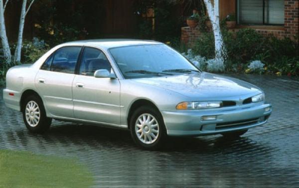 1994 Mitsubishi Galant #1
