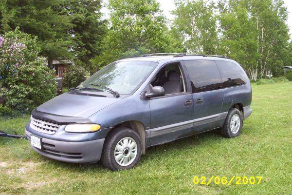 1996 Plymouth Grand Voyager