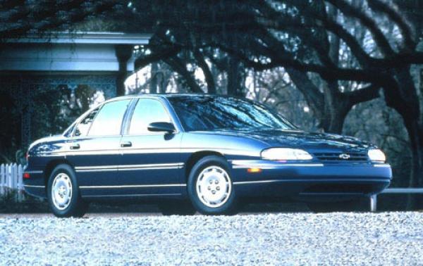 1996 Chevrolet Lumina #1