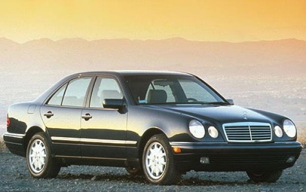 1996 Mercedes-Benz E-Class #1