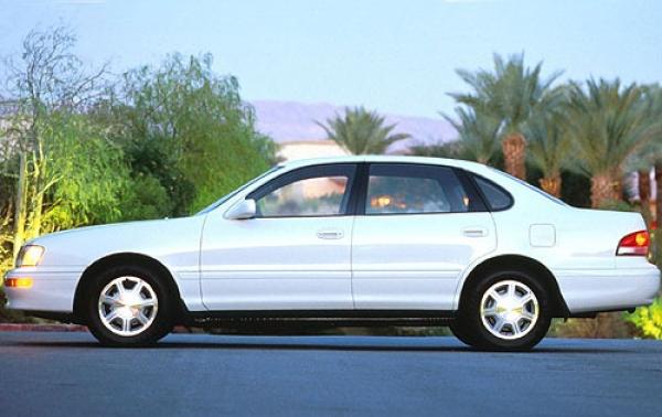1996 Toyota Avalon #1