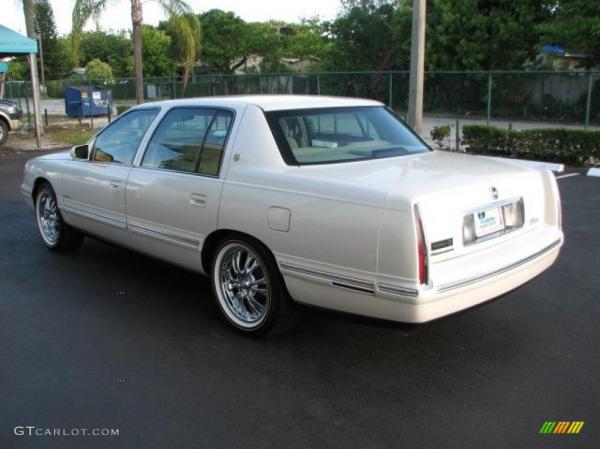 1997 Cadillac DeVille