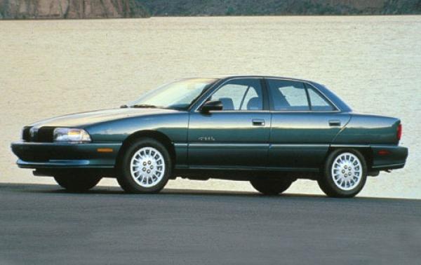 1998 Oldsmobile Achieva #1