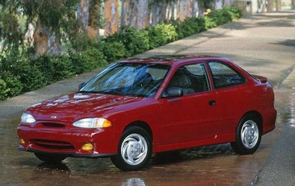 1998 Hyundai Accent #1