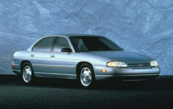1999 Chevrolet Lumina #1