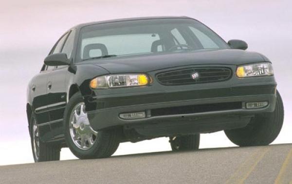 2001 Buick Regal #1
