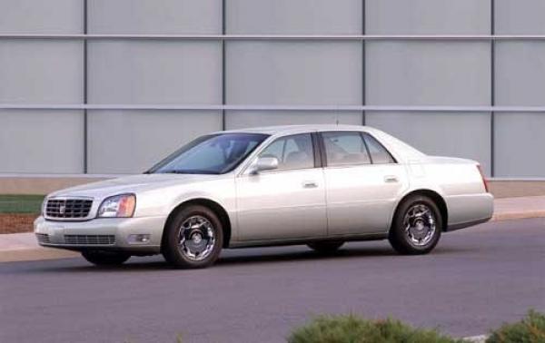 2004 Cadillac DeVille #1