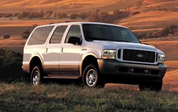 2003 Ford Excursion #1