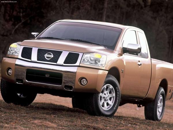 2004 Nissan Titan #1