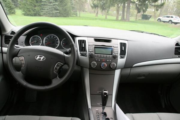 2009 Hyundai Sonata #1