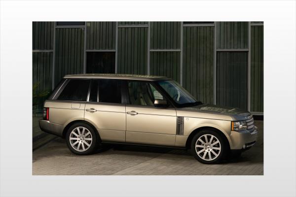2010 Land Rover Range Rover #1