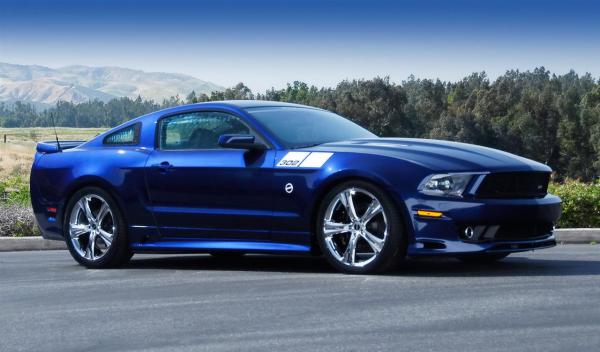 2011 Ford Mustang #1