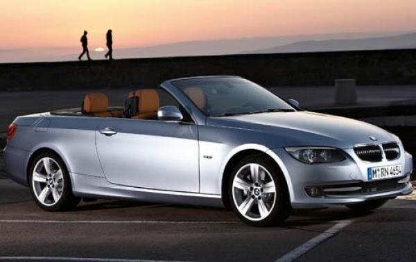 2011 BMW 3 Series #1