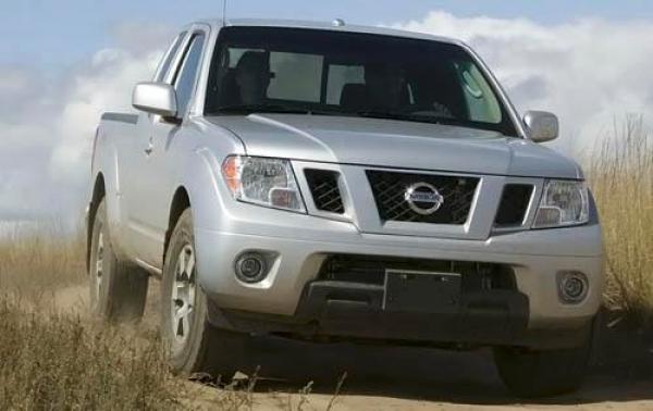 2011 Nissan Frontier #1