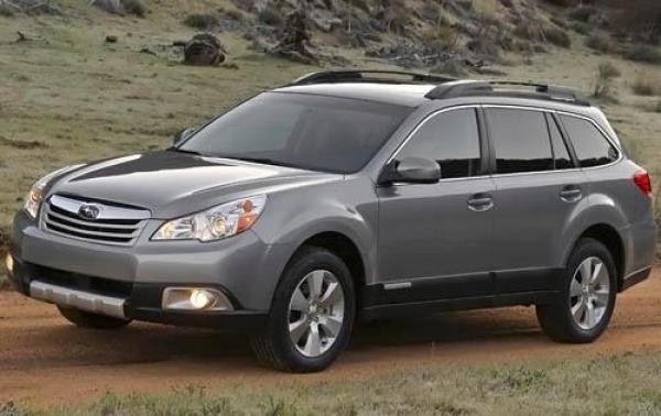 2011 Subaru Outback #1