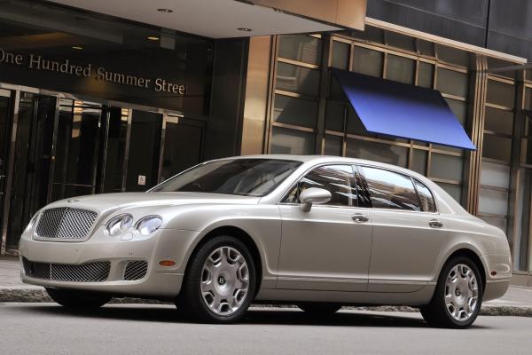 2013 Bentley Continental Flying Spur #1
