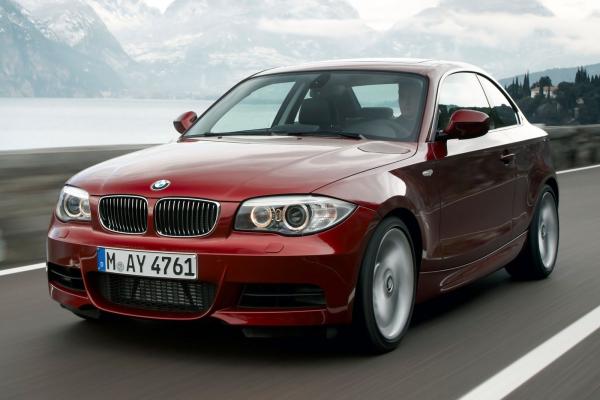 2012 BMW 1 Series #1