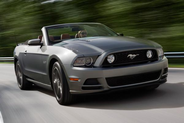 2013 Ford Mustang #1