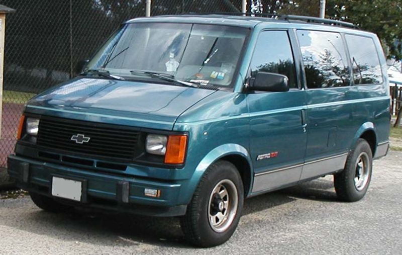 Chevrolet Astro Cargo #11