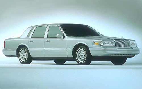 1997 Lincoln Town Car 4 D exterior #1