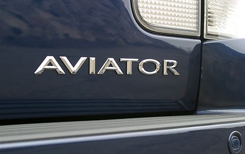 2004 Lincoln Aviator Rear interior #7