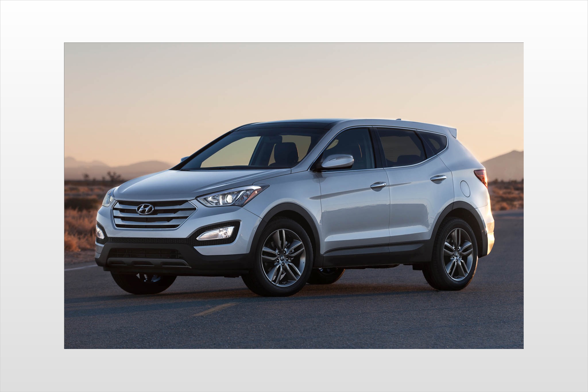 2014 Hyundai Santa Fe Lim exterior #6