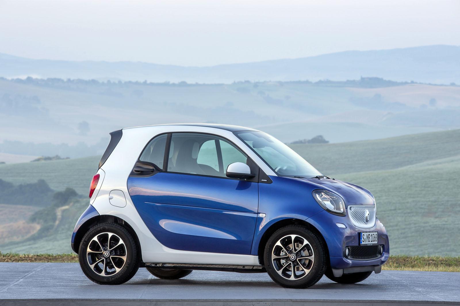 2015 smart fortwo #2