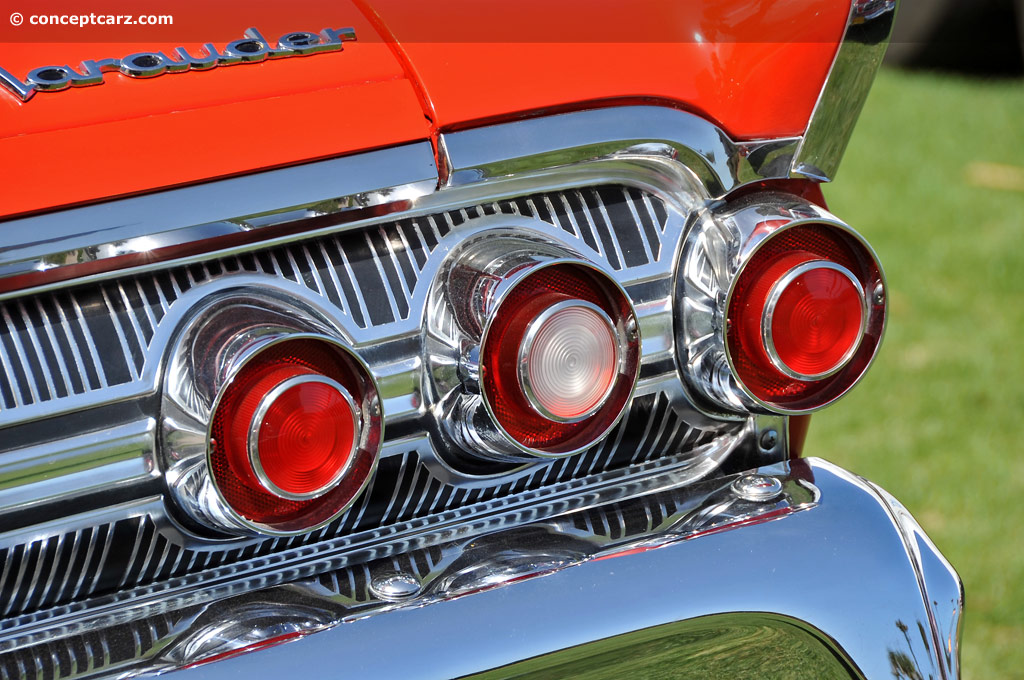 Mercury Monterey – Luxury car from the bygones #13