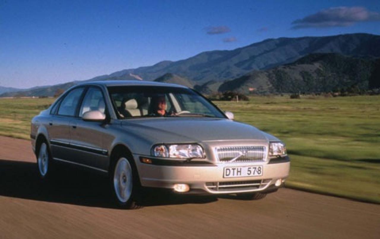 Купить вольво 1 поколения. Volvo s80 1998. Volvo s80 2000. Вольво s80 1998. Volvo s80 2002.