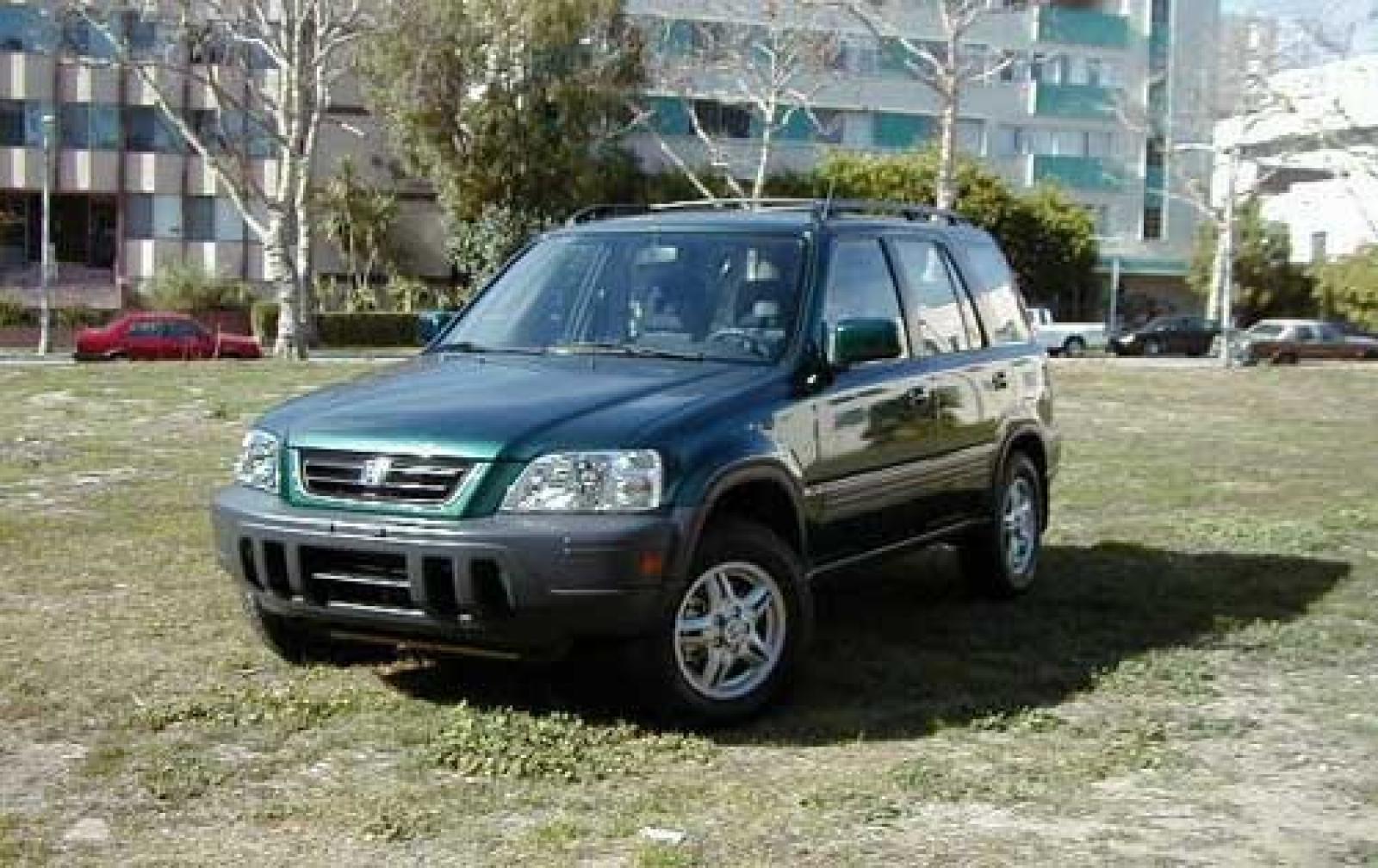 Хонда црв 2000 года. Хонда ЦРВ 1999-2005.