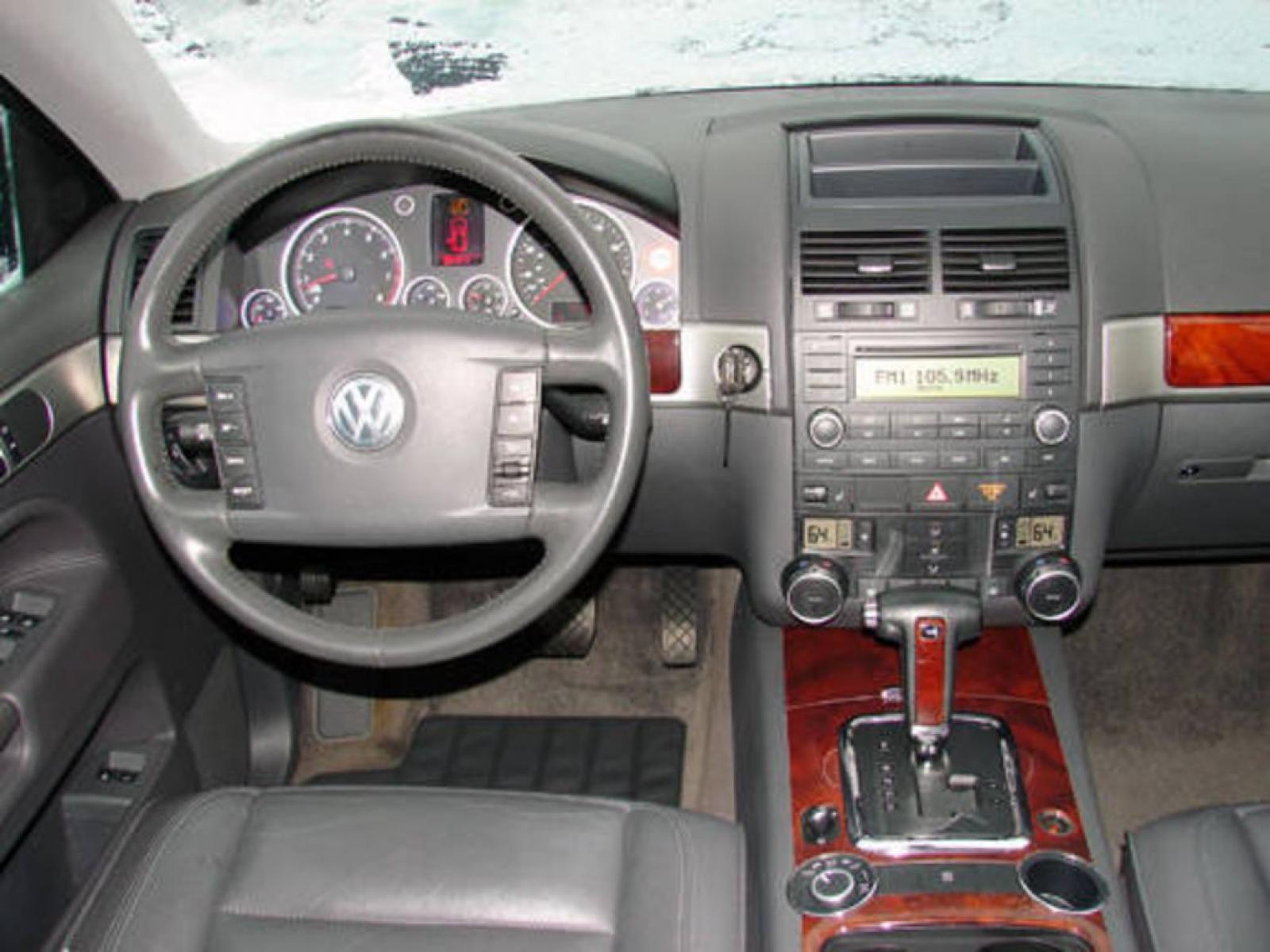 Volkswagen touareg 2004 год