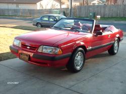 1990 Ford Mustang #3