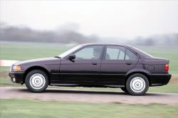 1991 BMW 3 Series #2