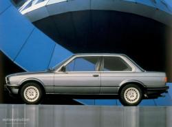 1992 BMW 3 Series #3