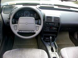 1993 Chrysler Le Baron #4