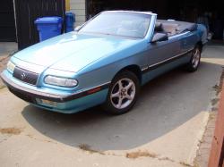 1993 Chrysler Le Baron #9