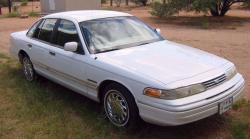 1993 Ford Crown Victoria #2