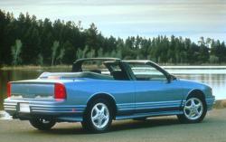1995 Oldsmobile Cutlass Supreme #10