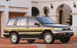 1998 Nissan Pathfinder #3