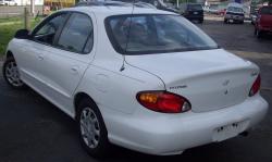 1999 Hyundai Elantra #3