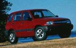 2001 Chevrolet Tracker #4
