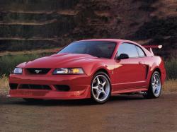 2000 Ford Mustang #17