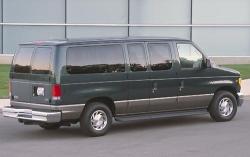 2004 Ford Econoline Wagon #2