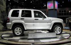 2004 Jeep Liberty #16