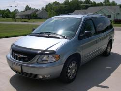 2004 Chrysler Town and Country #17