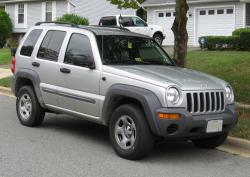 2004 Jeep Liberty #24