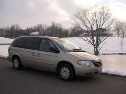 2005 Chrysler Town and Country #6